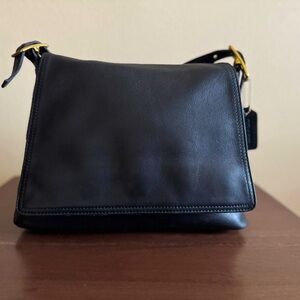 Coach Vintage 9828 Shoulder Bag